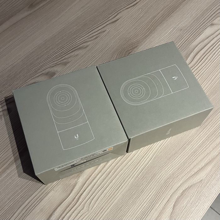 1x camera Ubiquiti UniFi G5 Flex utilizata