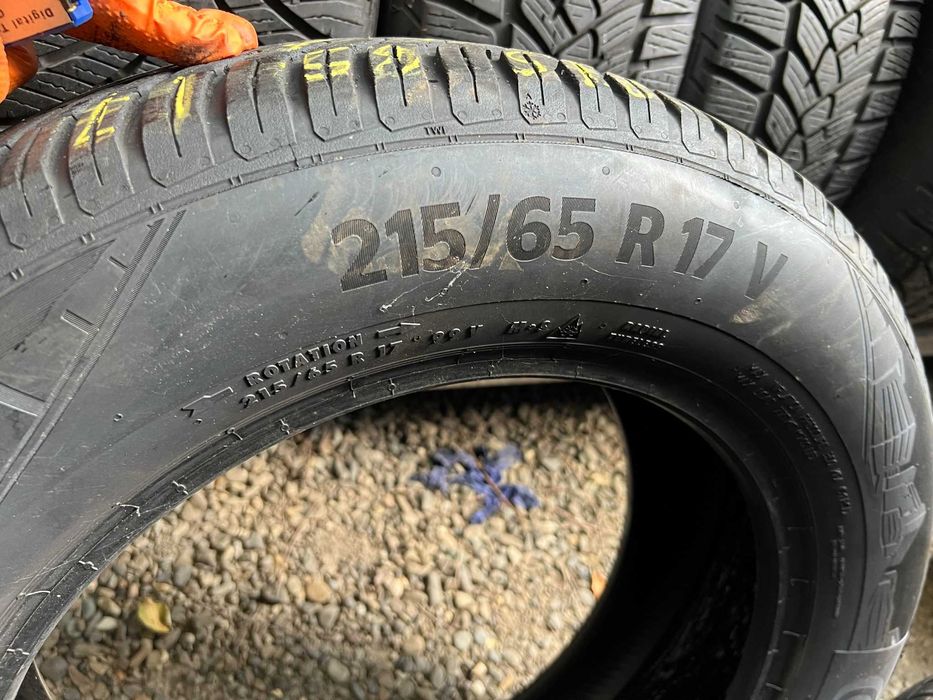 2 Anvelope AllSeason 215/65/17 Continental