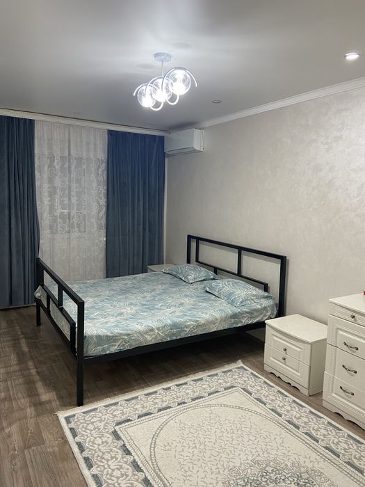 Продаю 1 - комнатную квартиру