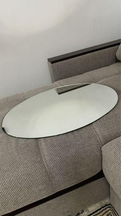 Зеркало в отличном состоянии