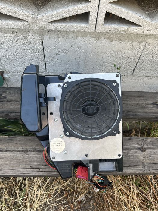 Оригинален буфер за Ауди