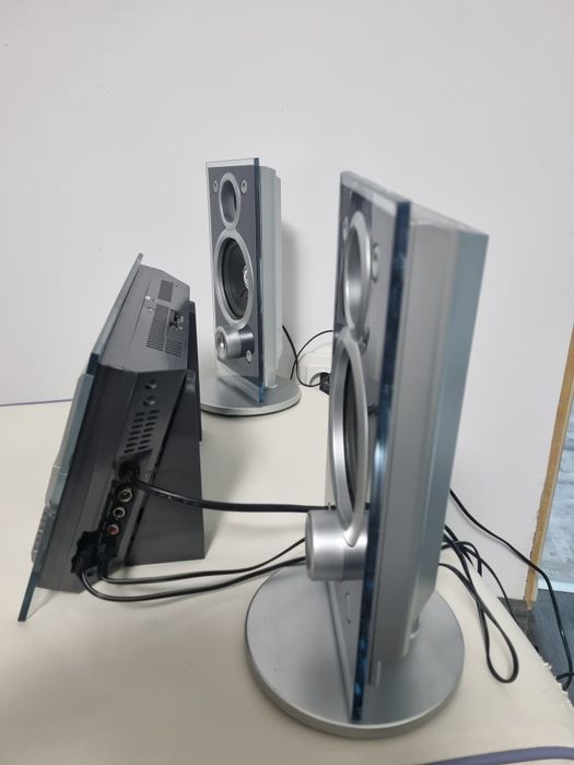 Mini cd cu radio si boxe