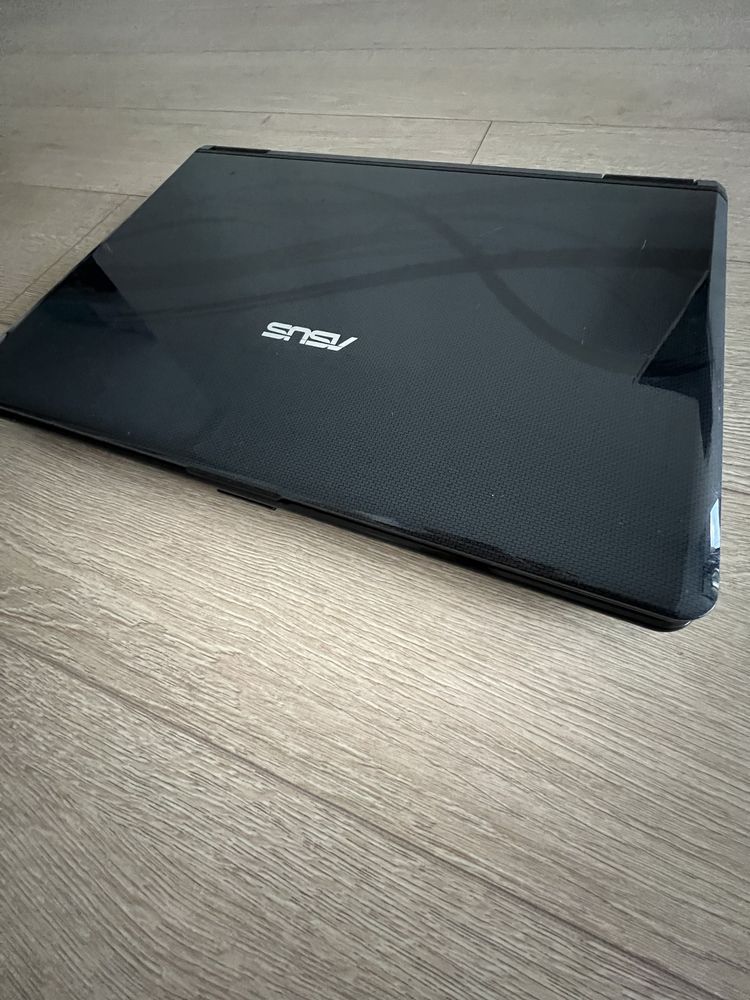Laptop Asus x71sl