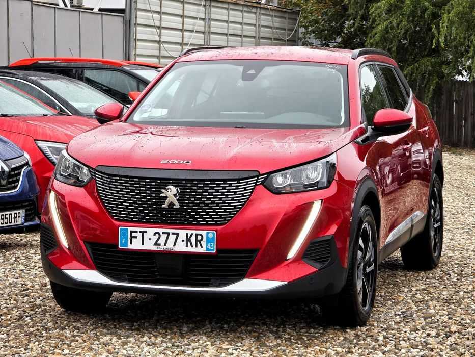 Peugeot 2008 2008 130cp GT-line/ Distronic / Virtual Cockpit / Piele/ Led