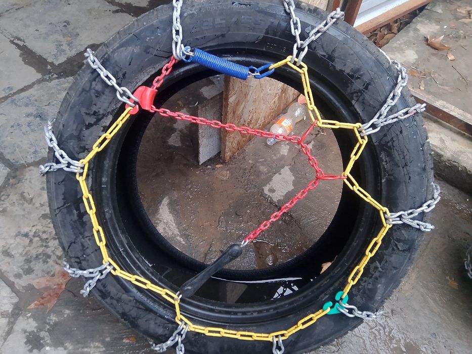 Цепь для колеса почти новый.