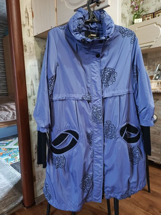 Продам одежду, демисезонный плащ и кардиганы