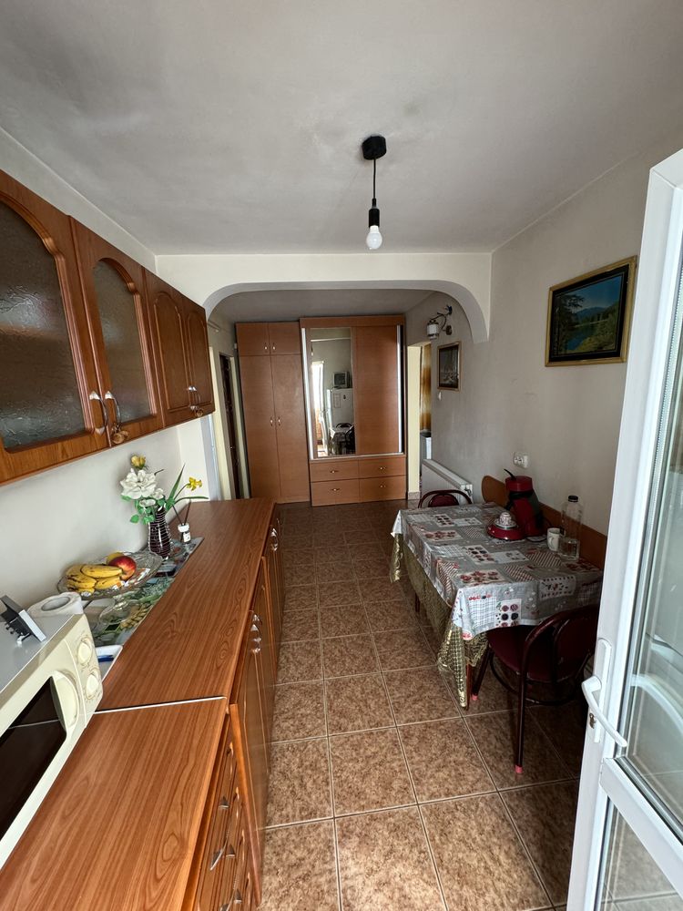 Apartament 2 camere etaj 1