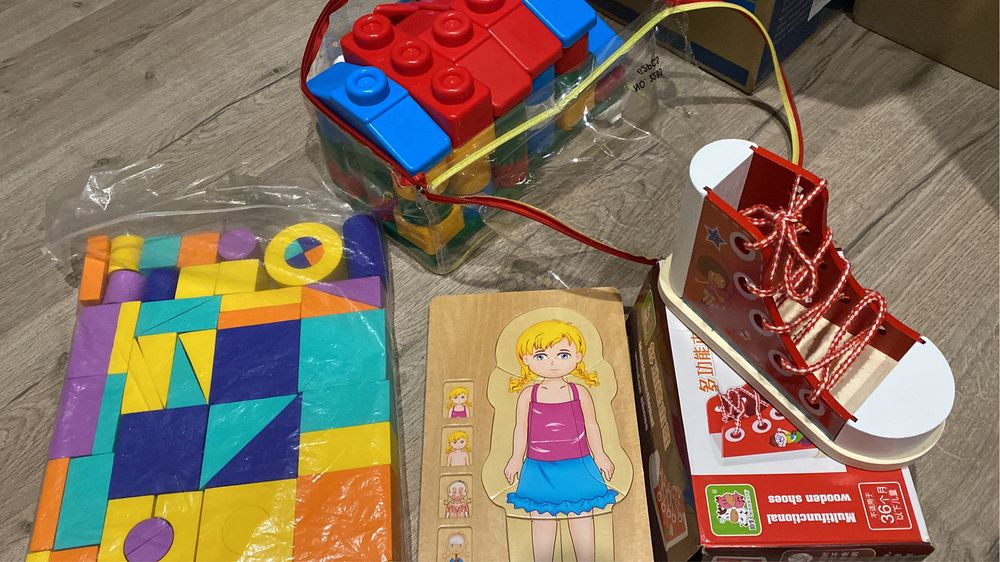 Набор игрушек для развития ребенка.Играшки из дерева.  Новые