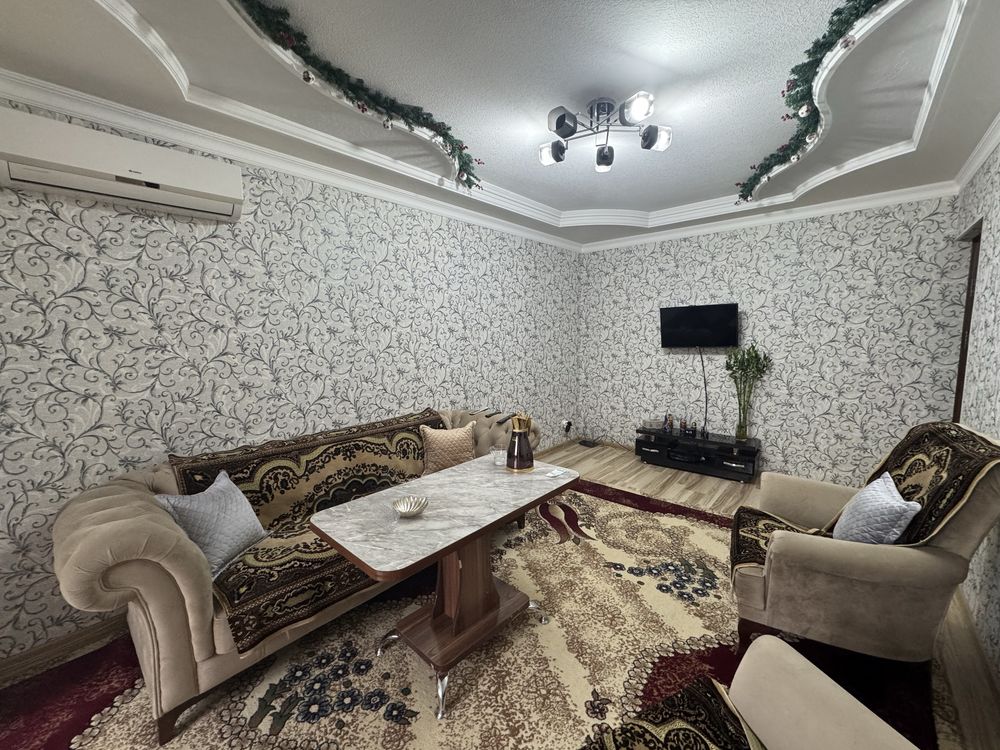 Продам -3/2/4- Буз-2 77 серия