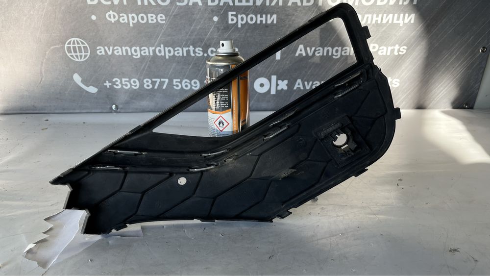 Дясна основа/решетка за халоген VW Amarok 2017-2020