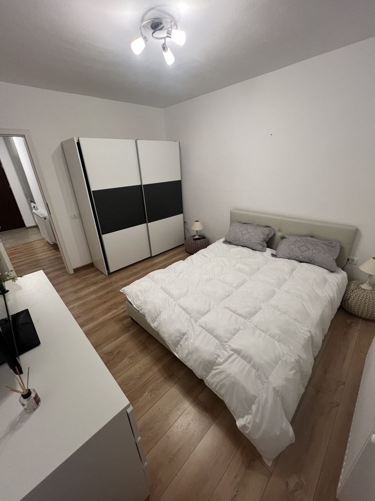 Închiriez apartament 2 camere – Micalaca, Malul Mureșului, Bloc Nou