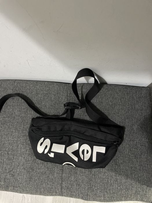 Чантичка Levi’s