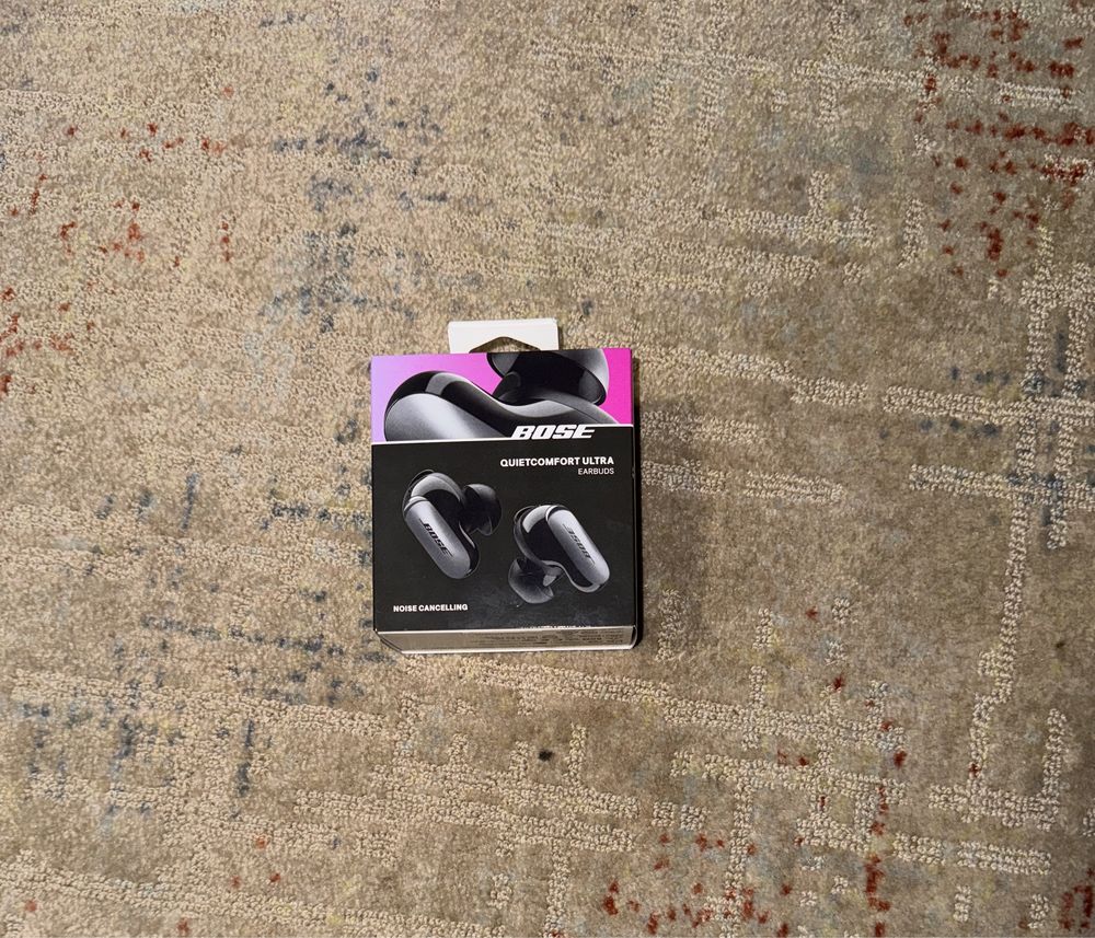 CASTI Bose QuietComfort Ultra Earbuds, Black