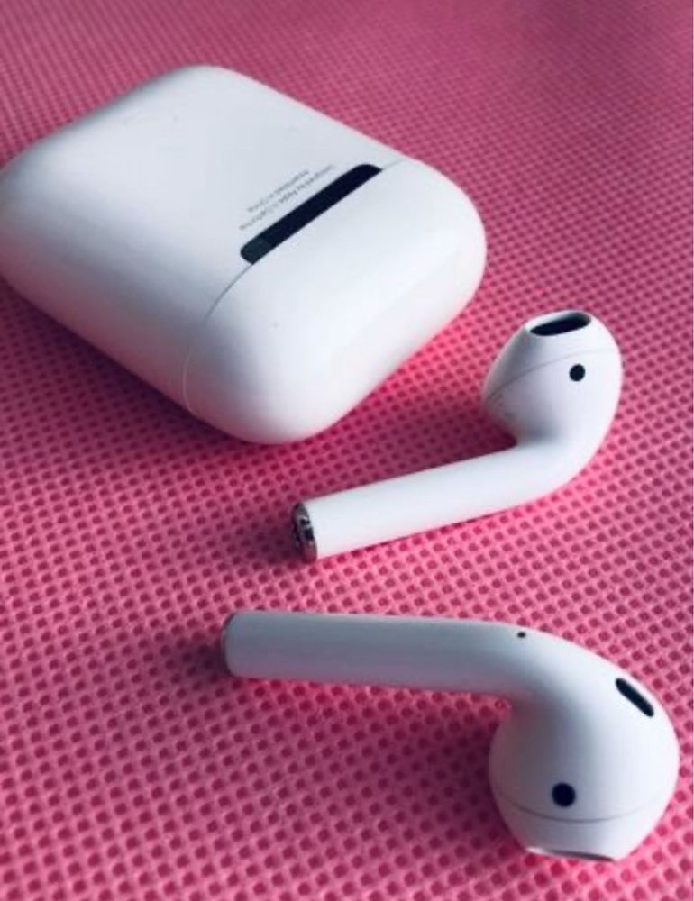 Apple Airpods 1 поколения