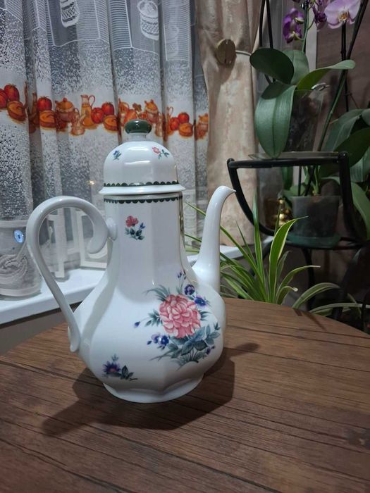 Баварски порцеланови чайници