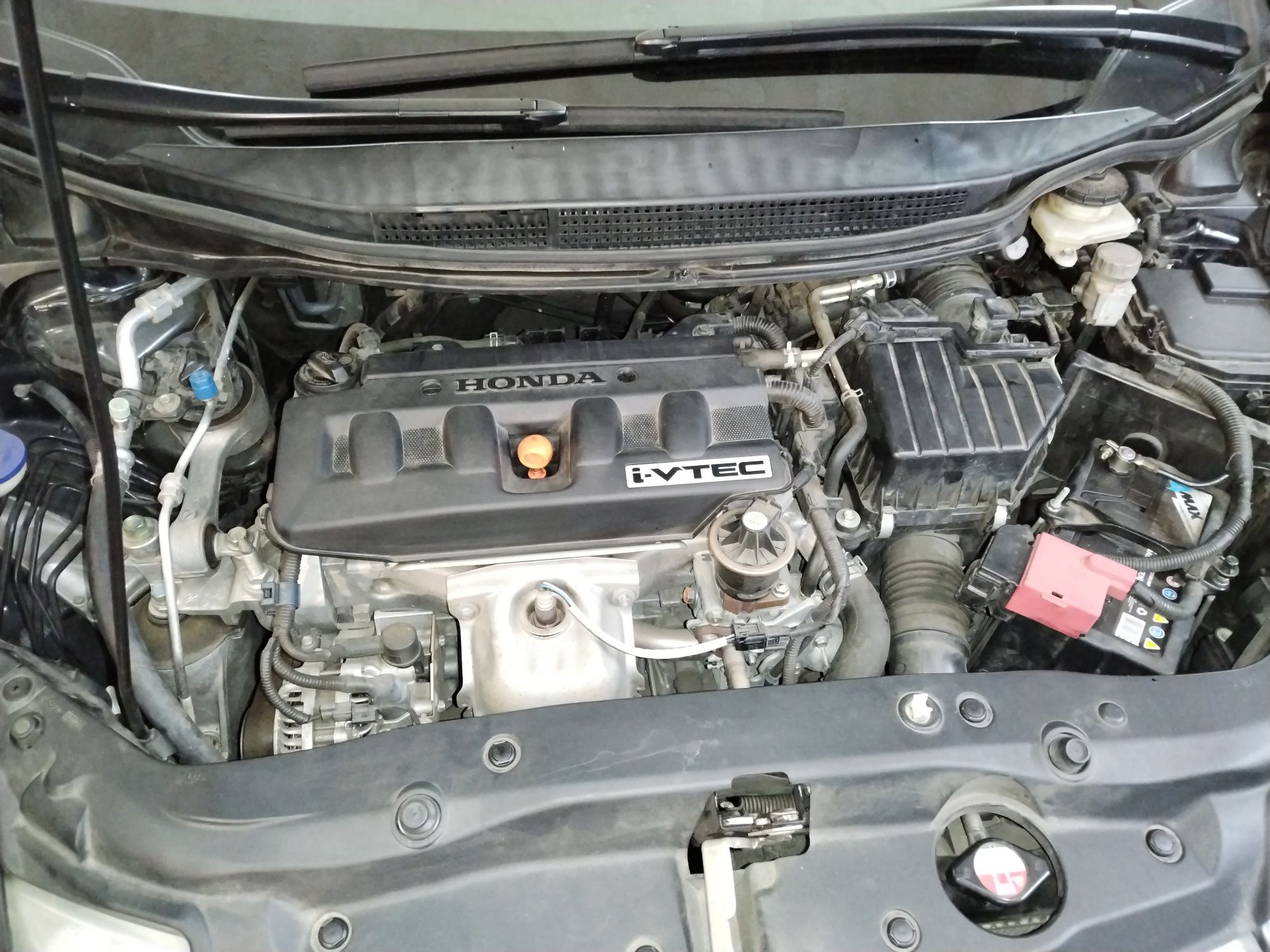 Honda Civic 8 (1.8, 140 к.с.) с газова уредба – отлично състояние!