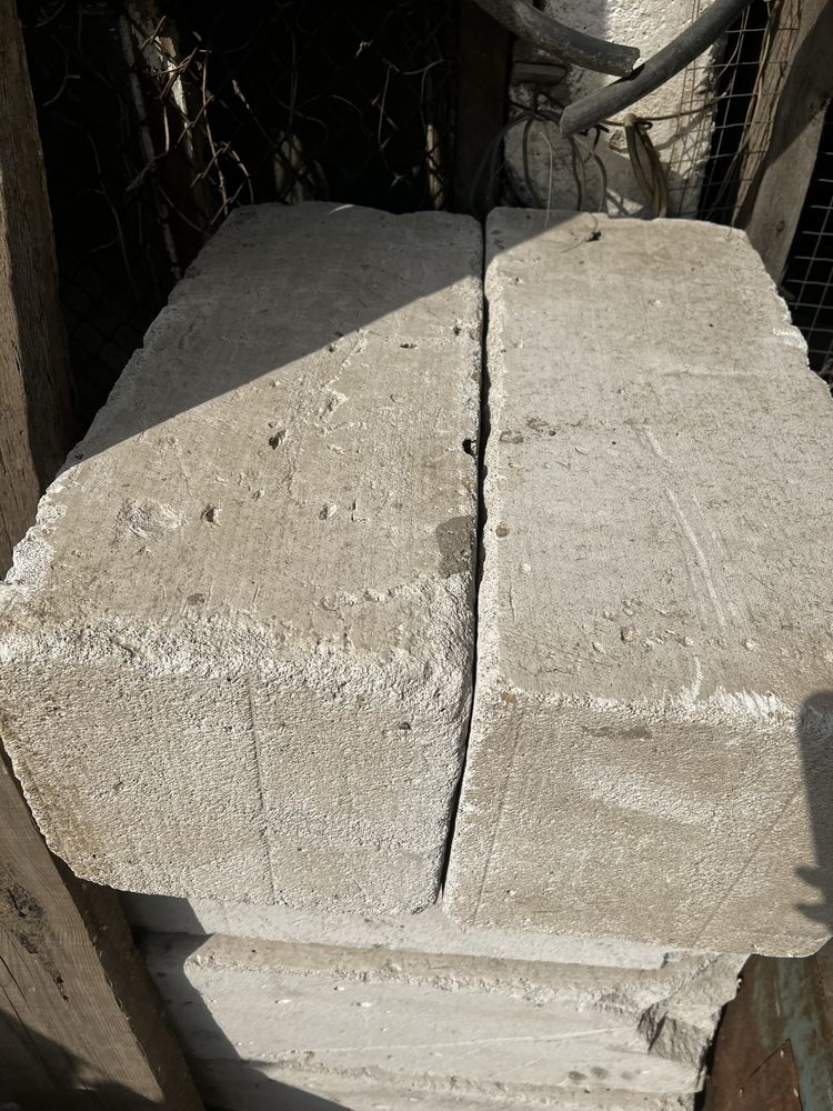 Продам сплитерные кирпичи