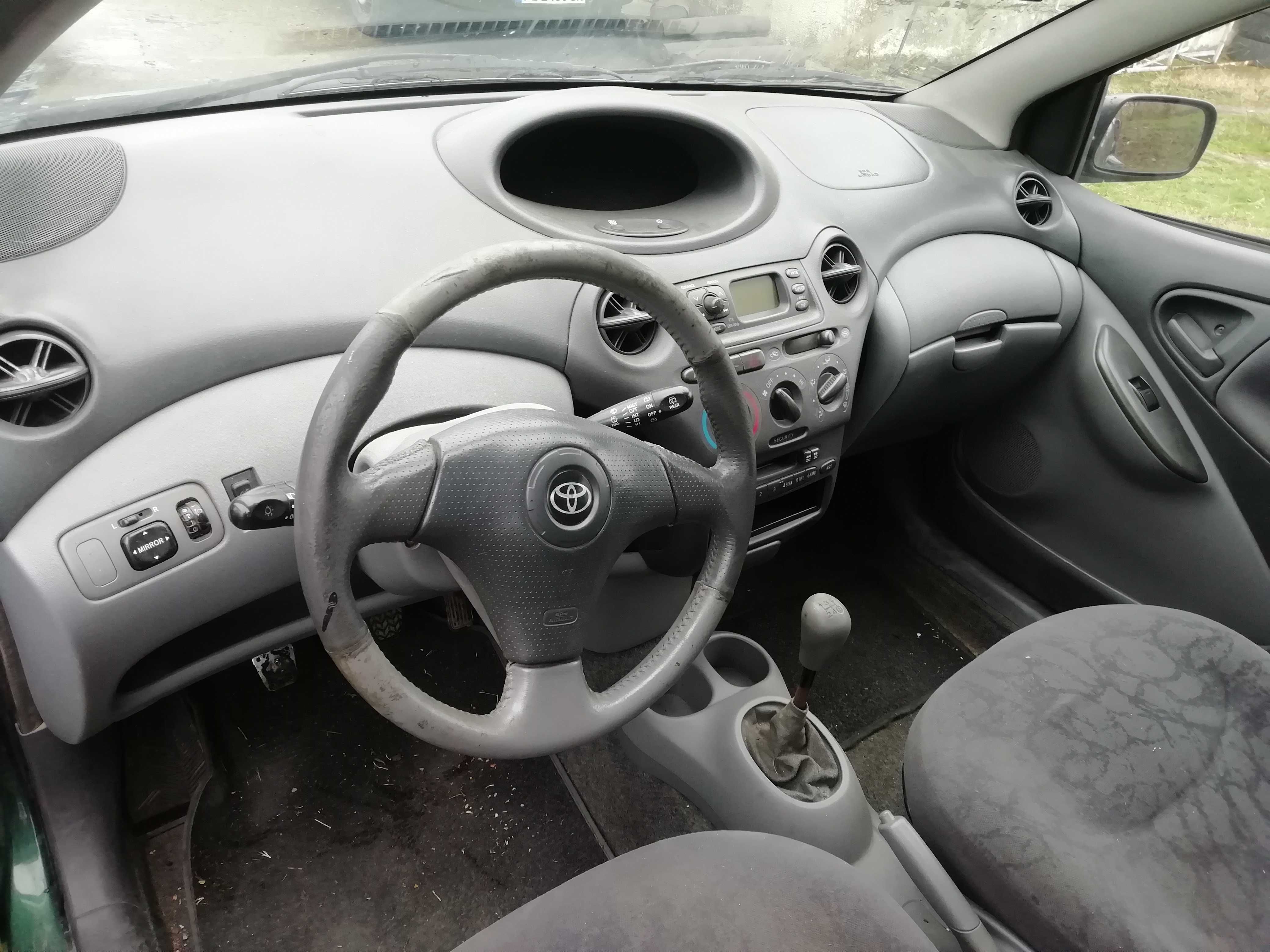 Toyota Yaris 1.3i