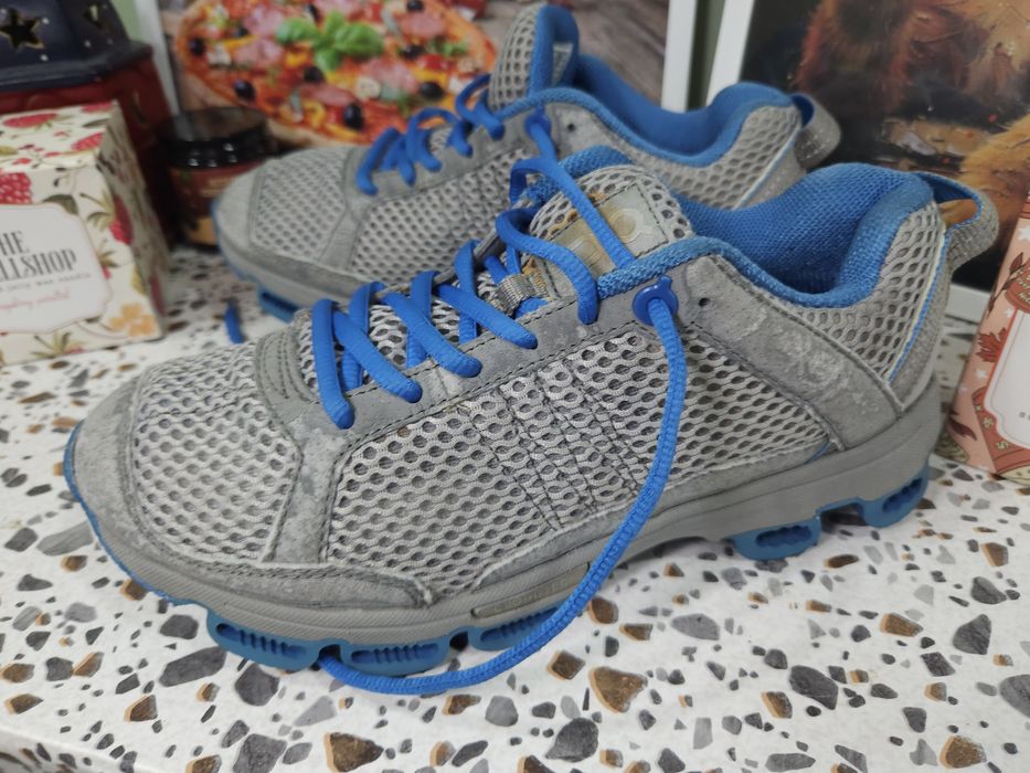 On Claud Оригинални кецове