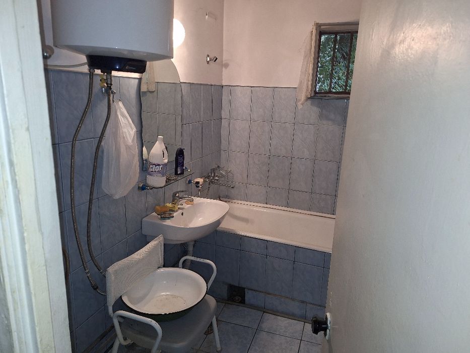 Apartament cu 4 camere