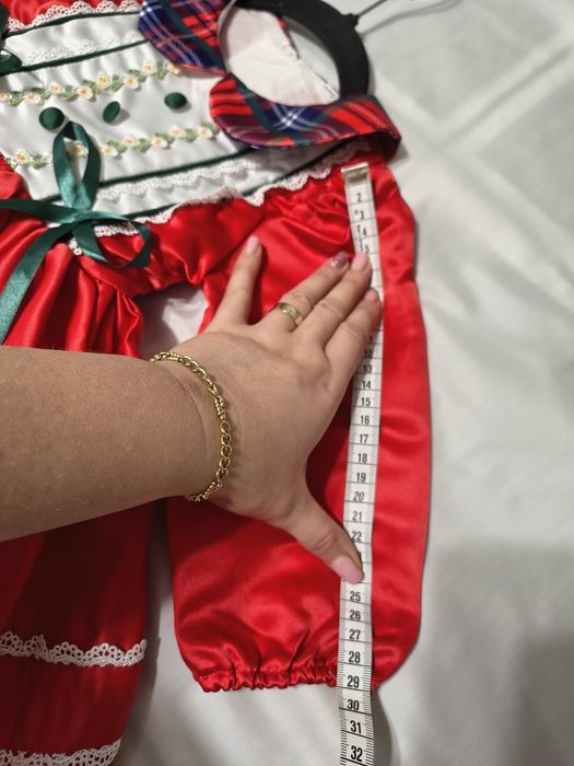 Rochie roșie 4-5 ani