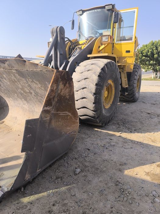 Погрузчик волво  волво