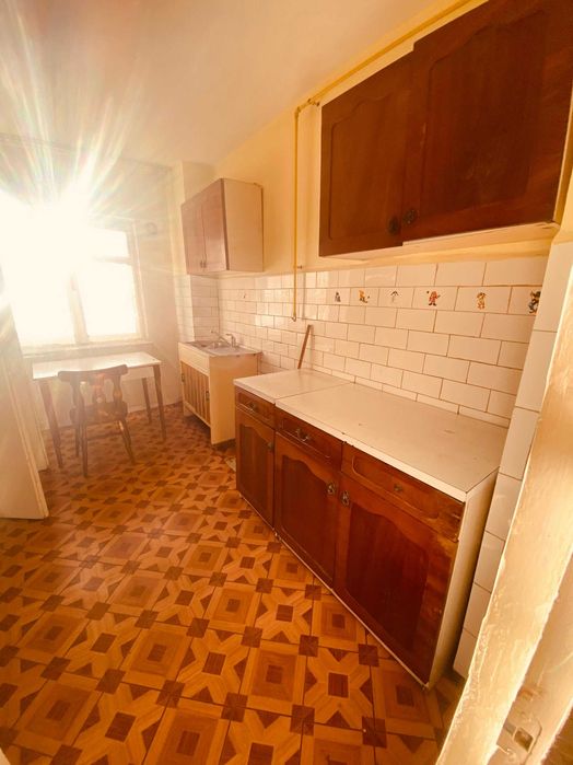 Apartament 3 camere decomandat cu garaj - Lupeni - Hunedoara  (Straja)