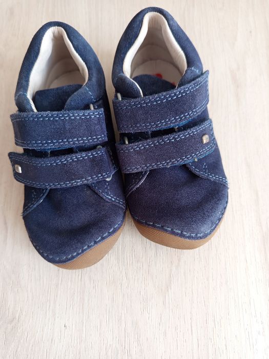 Боси обувки 22 номер (14 см.стелка)