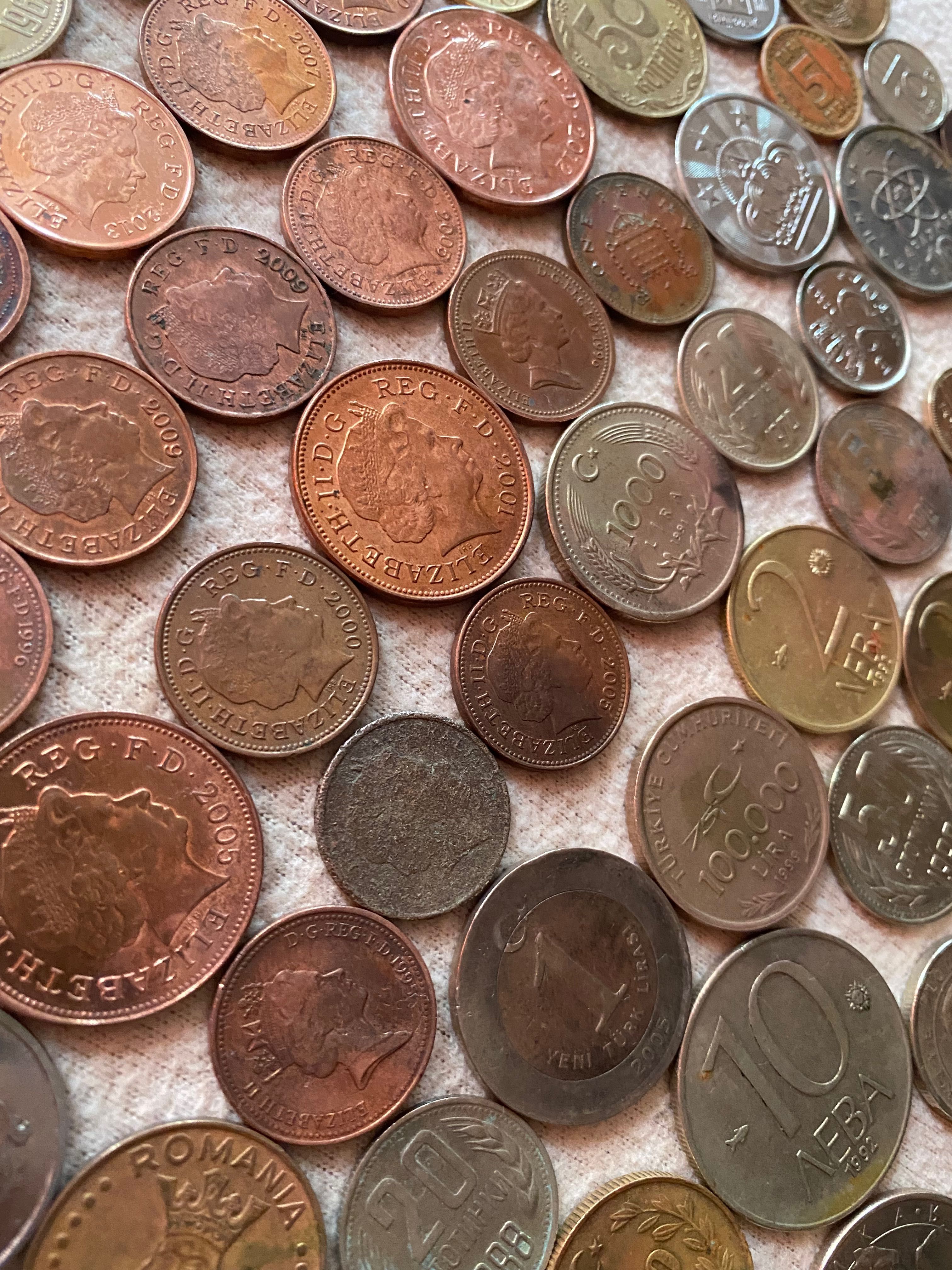 Стари монети и банкноти лот 170броя.