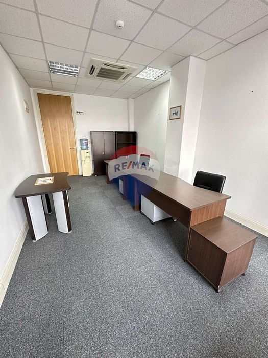 Продава се Офис в Варна, Младост 2 - 49 кв.м за 1633 €/кв.м - Снимка #3