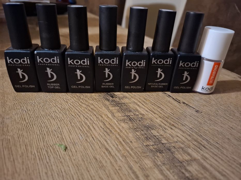 Геллакове Kodi, Venalisa и аксесоари