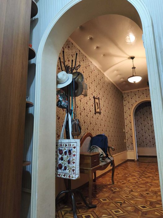 Срочно!!Продается квартира 2+2=5 комнат Ц-14, Хадра