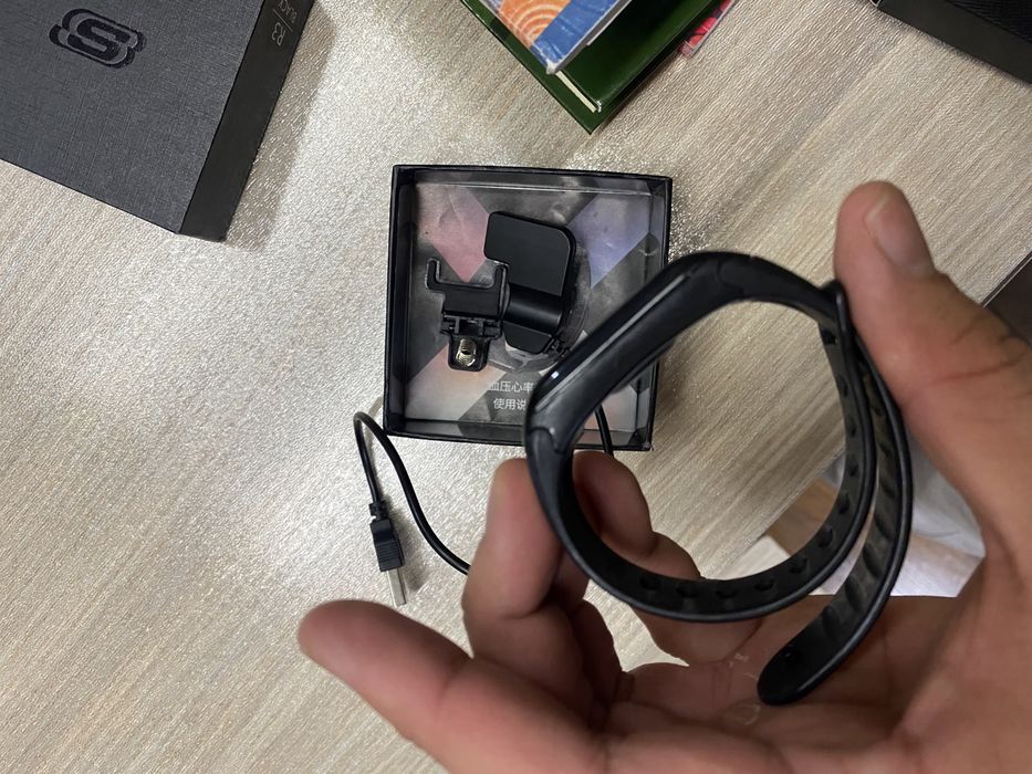 SMart soat smart bp hr bracelet