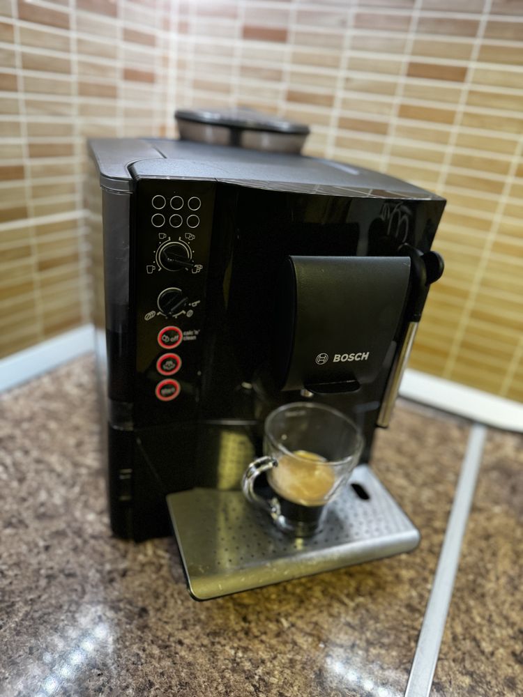 Espressor automat Bosch VeroCafe, 1600 W, 15 Bar, 1.7 l, Negru