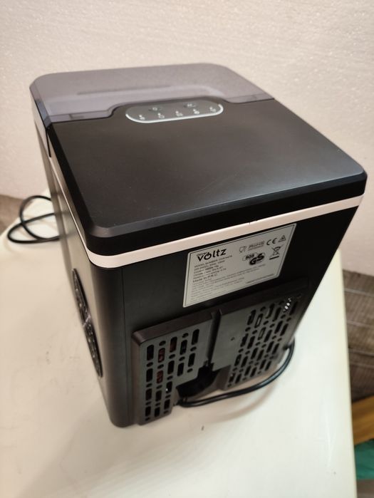 Малък ледогенератор