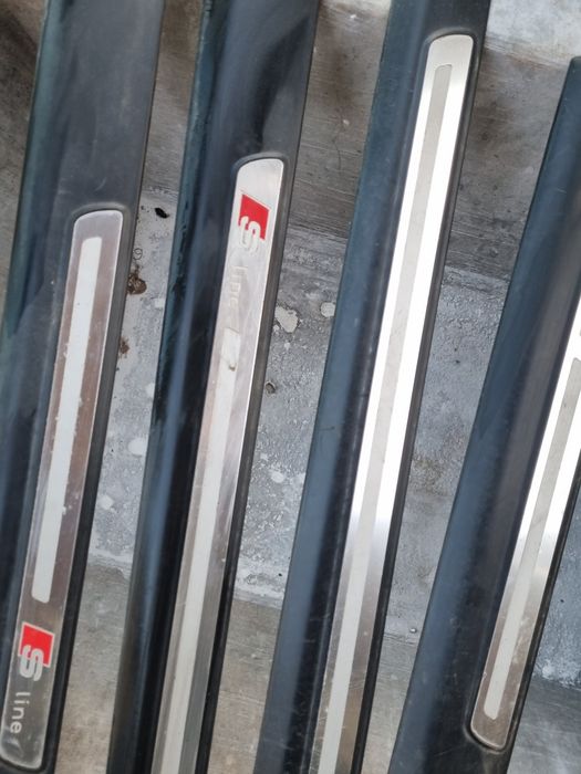 Лайсни  за праговете S line за Ауди А6 Ц6 4Ф комби 2007г