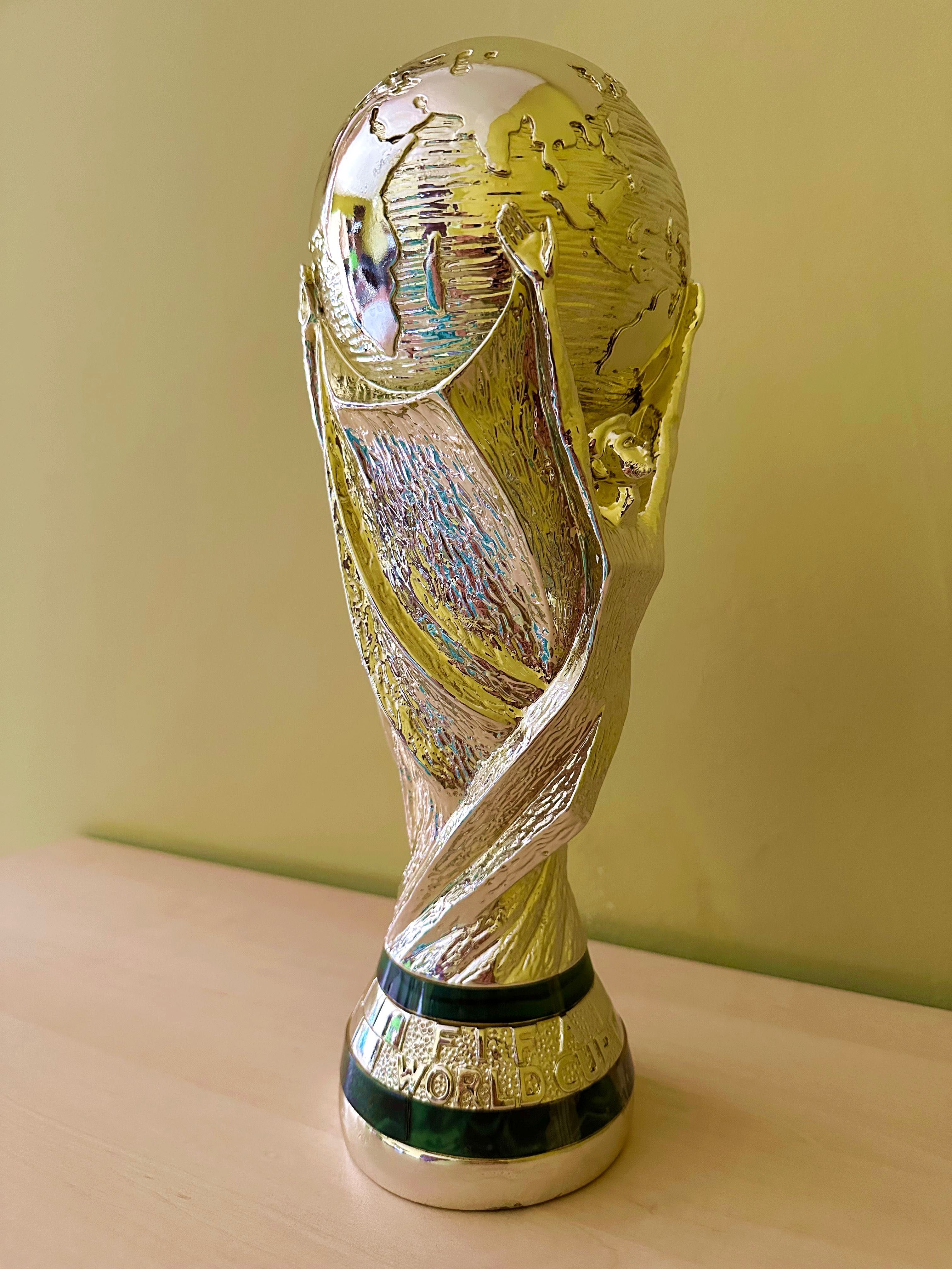 Реплика на купата на Световното по футбол - FIFA World Cup Trophy