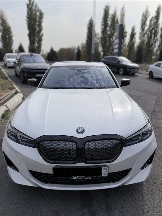 BMW i3 eDrive 40L Night Sport