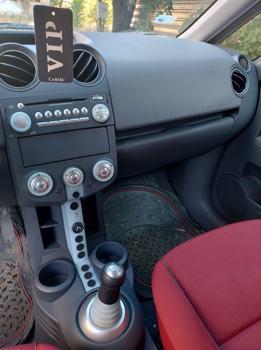 Mitsubishi Colt 1.5 АВТОМАТИК + зимни и летни гуми