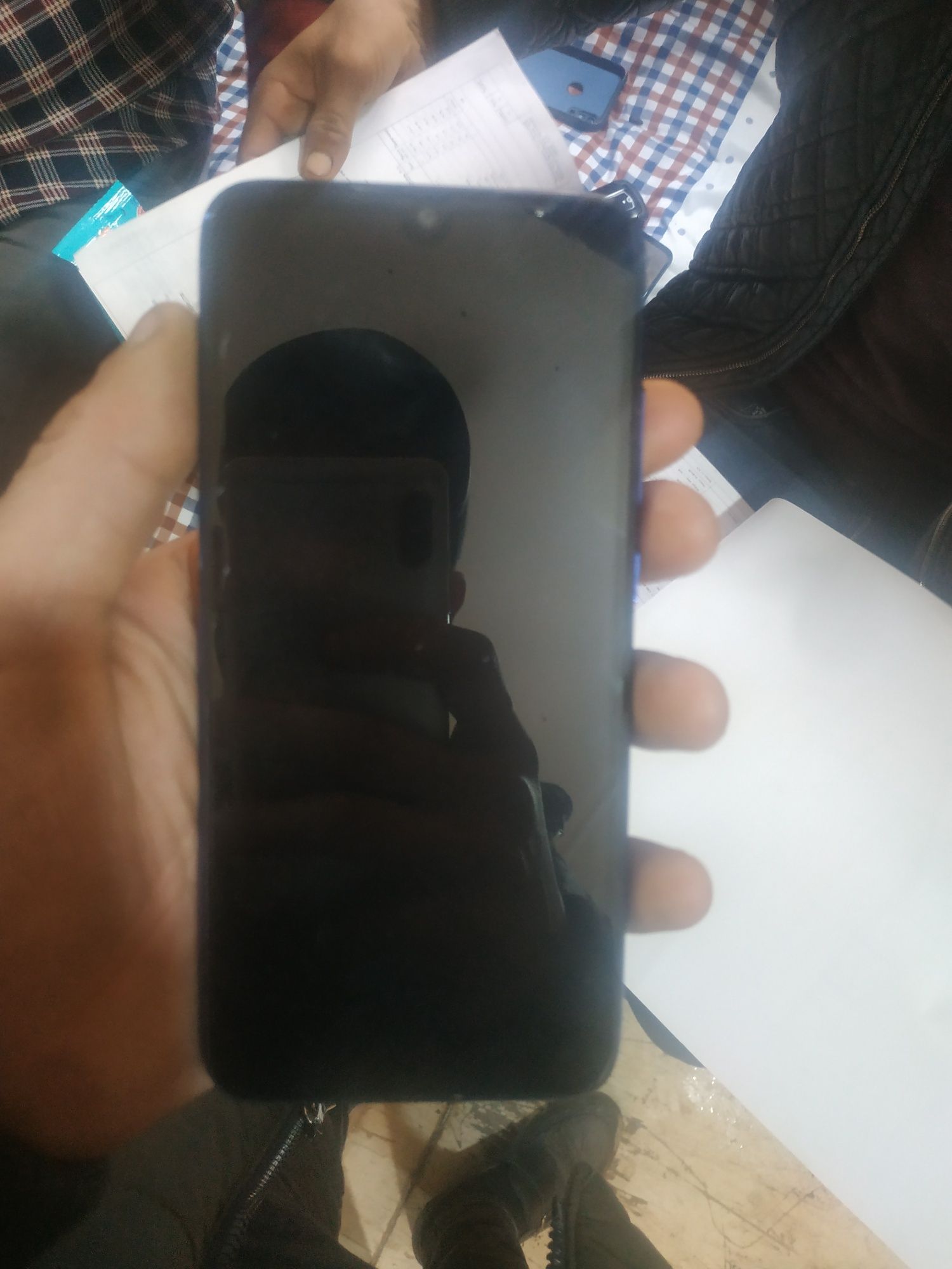 Srochno sotiladi Redmi note 7