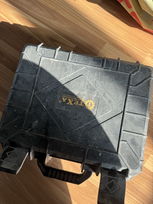 Плиткорез 120 и лазерный уровень