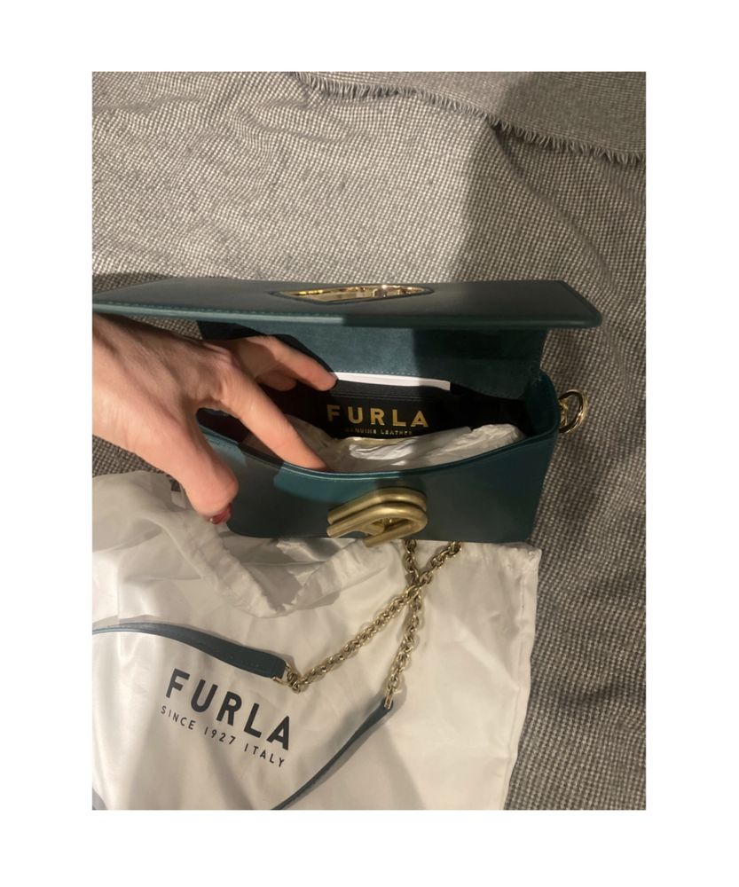 Чисто нова чанта Furla