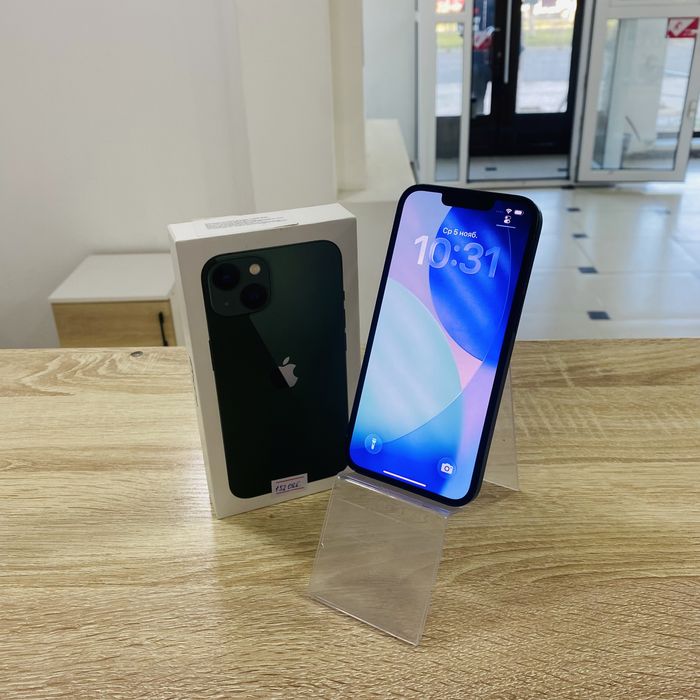 C32 / Сотовый телефон Apple iPhone 13 128GB / sk152099