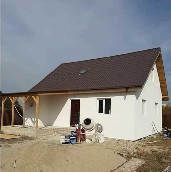 Case modulare pe structura metalica, cabane tip A pret de producator