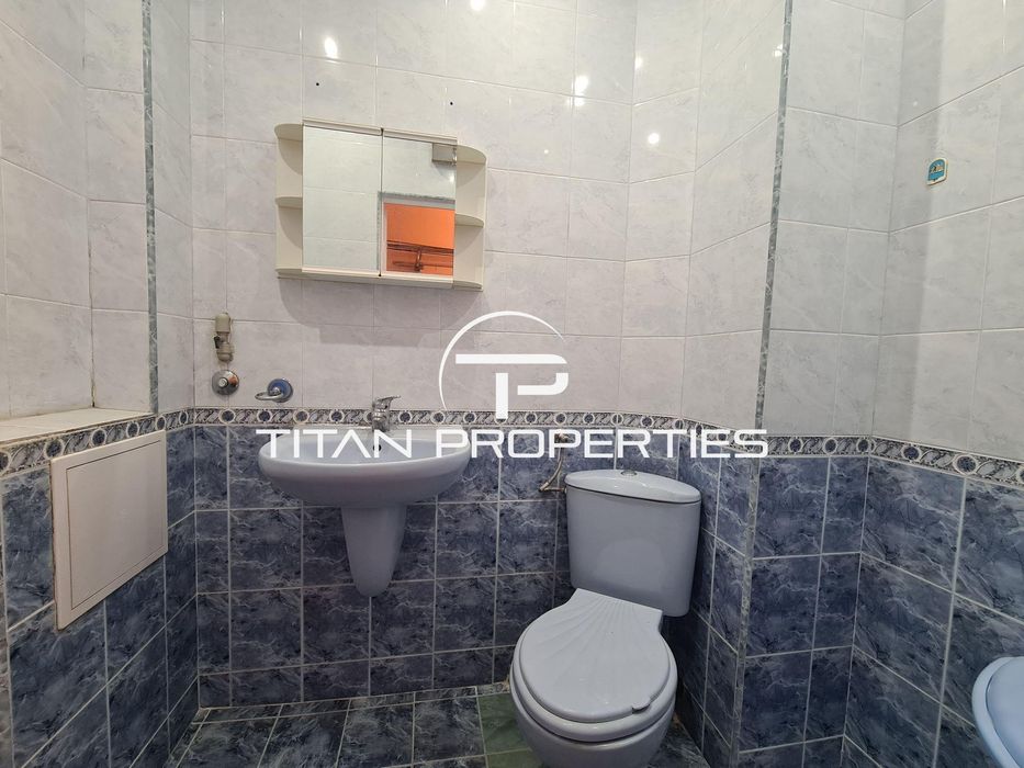 Продава се Тристаен апартамент в Пловдив, Южен - 60 кв.м за 2034 €/кв.м - Снимка #7