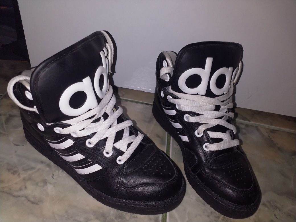 adidași Jeremy Scott