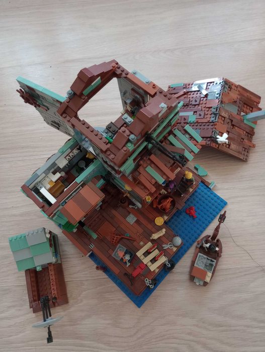 Конструктор мини 2100 части