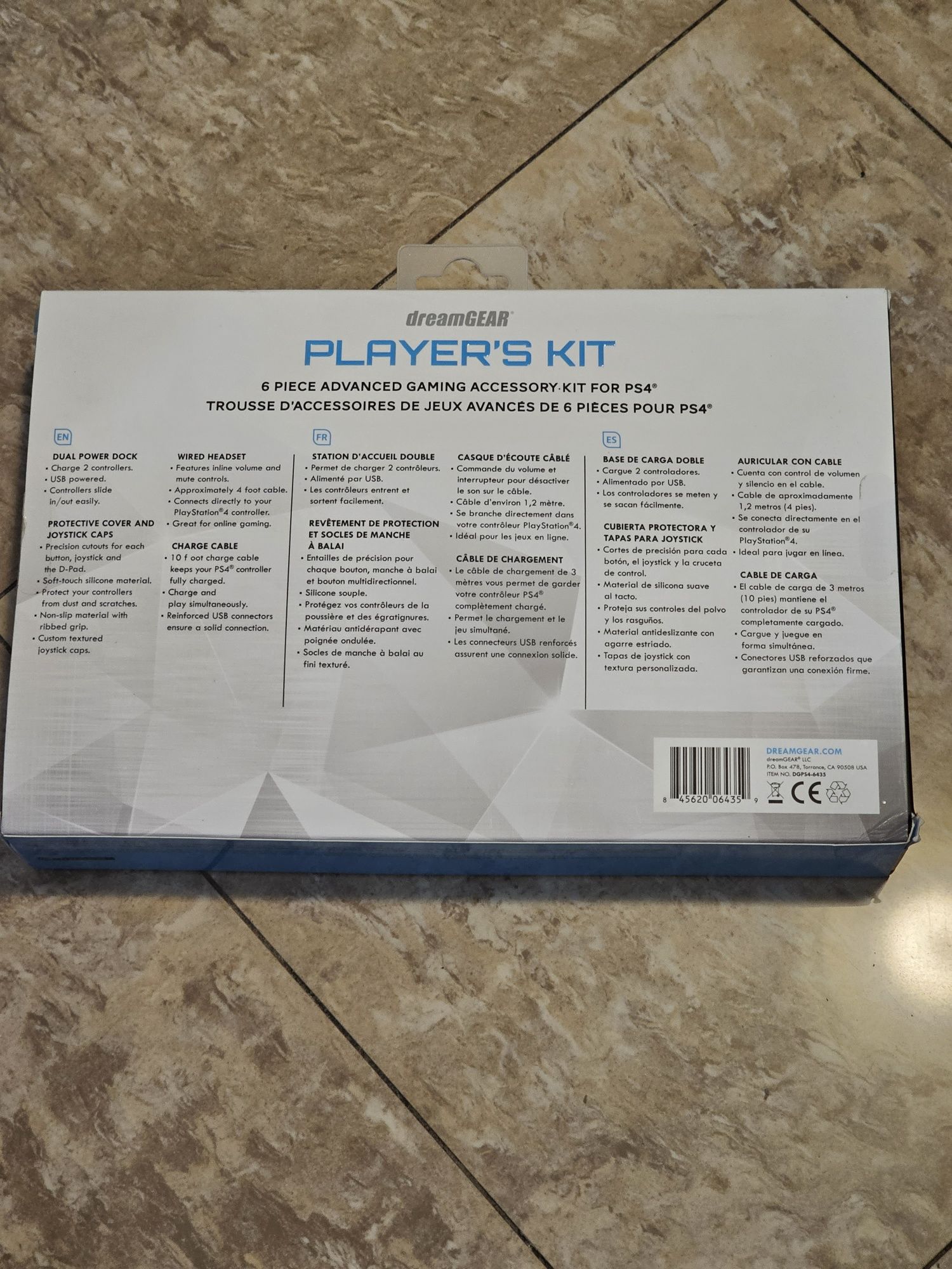 Kit player PS4 DreamGEAR Black 6-în-1 (produs sigilat)