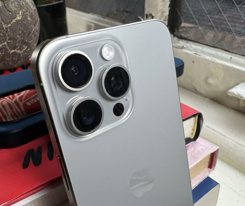 Iphone 15 pro srochniy sotiladi