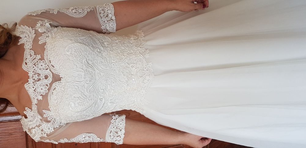 Rochie mireasa model Ivory